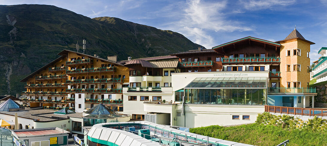 Renovation Edelweiss Gurgl indoor swimming pool