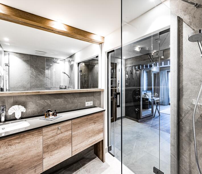modern bathroom