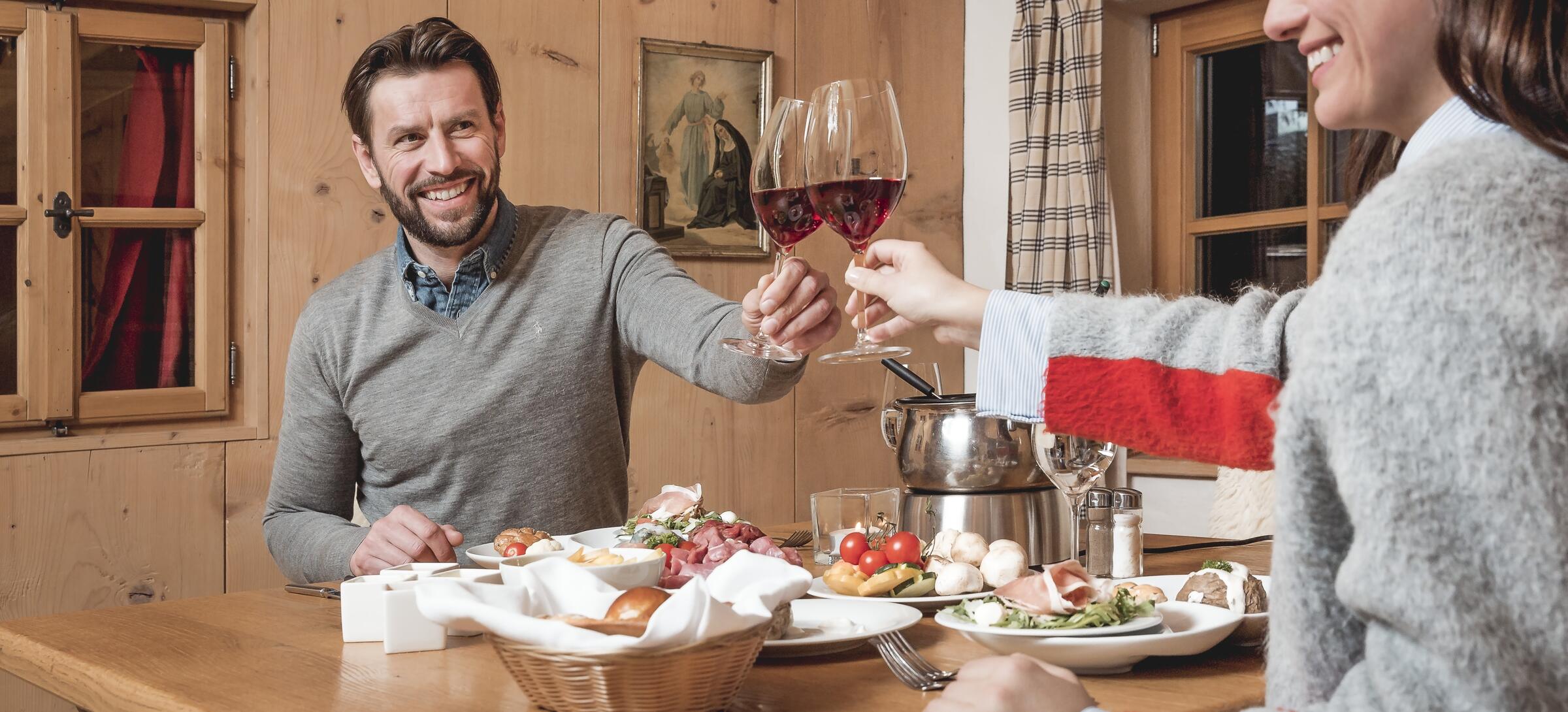 Wine and Dine on the alm | © Rudi Wyhlidal | Ötztal Tourismus