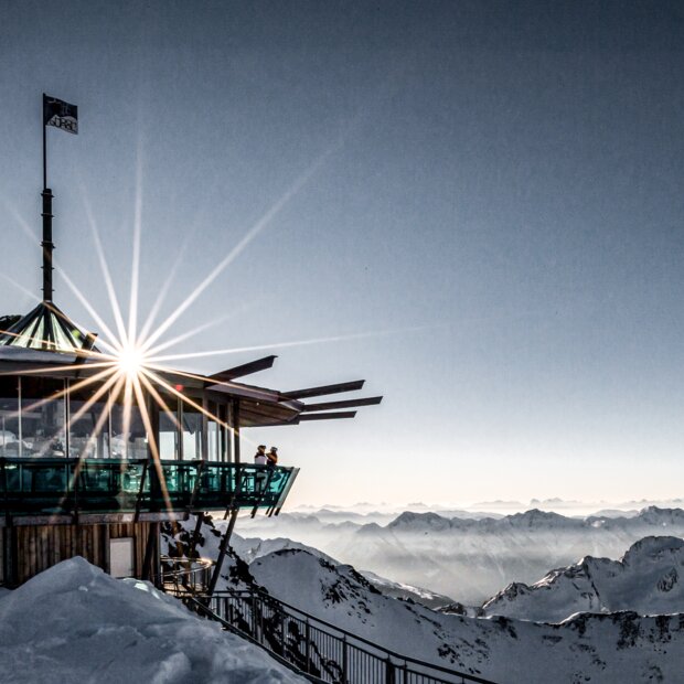 panorama bar at the gipfelgrat | © Alexander Maria Lohmann