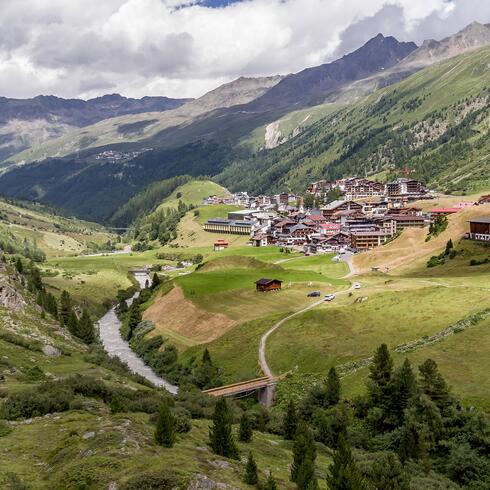 Ort Obergurgl im Sommer