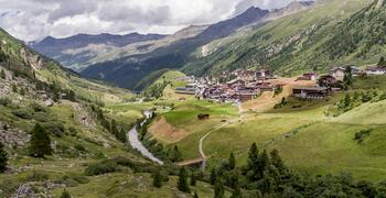 Ort Obergurgl im Sommer