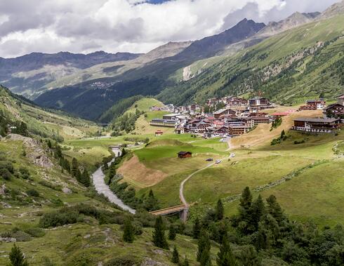 Ort Obergurgl im Sommer