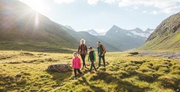 family hike in Obergurgl