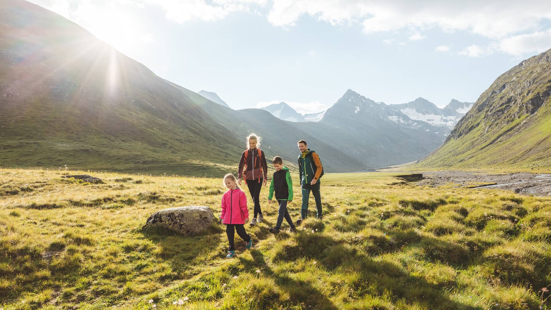 family hike in Obergurgl