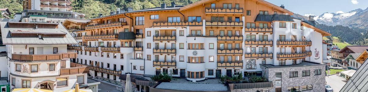 4 Sterne Superior Hotel Obergurgl im Sommer