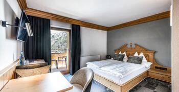 modern tyrolean hotel room